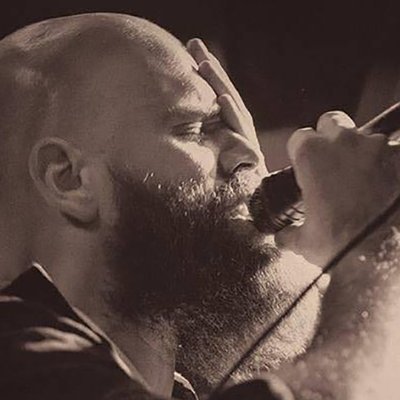 @orcunsunear.bsky.social
SaTTaS ben değilim, grubun vokalistiyim.