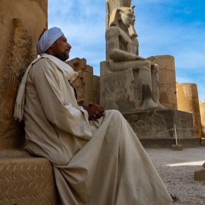 b_5_4_'s profile picture. 