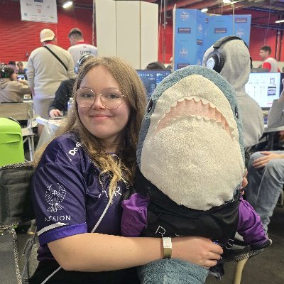 CM for @ArrakisESport 💜 De retour dans le management pour @ArrakisESport et pour @dwn_esport ✨
Marraine officielle de @ARK_Sharkis
J'aime bien tweet pour rien