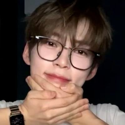 LOVING KAK BINBIN #성한빈 25/7‼️
Haohao gē's small sis😎 OT9 #ZB1 ✨enfp✨