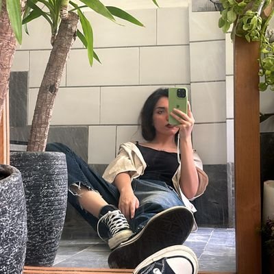 Tellmewhoimm's profile picture. 