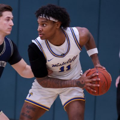 Xmasio's profile picture. 6’7 Forward, 3.5 GPA           TAMUT MBB🦅