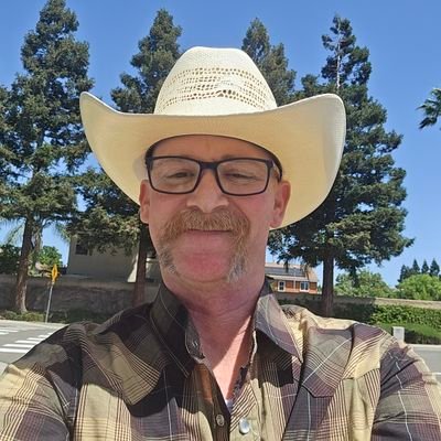 sappergieb's profile picture. 🇺🇸🇮🇱#Maga#CombatVeteran#3rdID #RetiredArmy #ConservativeConstitutionalist#Christian
#BBQ#2ADEFENDER#SaveTheRepublic 
#ProudAntiVaxxer