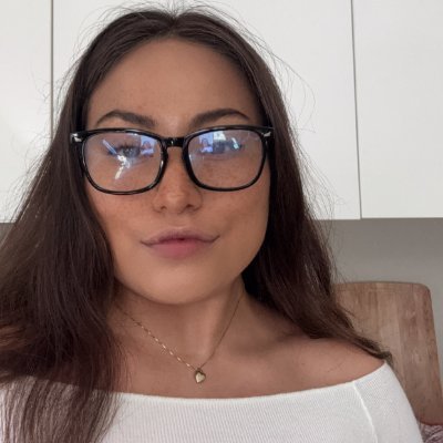 MerStaton's profile picture. MCD Bio B.S. to Software Engineer | 80% thru SWE program | Building AI for science #WomenInTech 🇬🇹