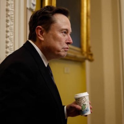 82837musk's profile picture. 