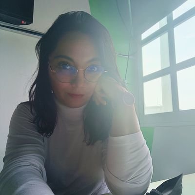 TS_quetiapina's profile picture. Voy contra todo hago sudar al viento, cada paso que doy va narrando un cuento 💗