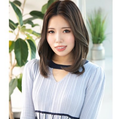 島根県から上京🔥山陰地方の変態代表/床オナ師/INFP/24歳/くびれ/唇/お尻/剛毛/ホクロ/唾液/発情期/バイ🏳️🌈/ほぼNGなし🦆/SMどっちも好き/レズビアン/2025年目標は黒人.白人さんとH/禁断関係も好き/ここが私のアナザースカイ