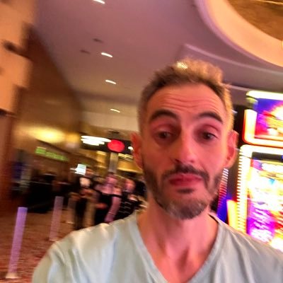 Brucey_brucee's profile picture. An expert of nothing.