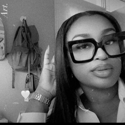 plant mom • beauty. vibes. shenanigans. authentically me | manifesting at 11:11