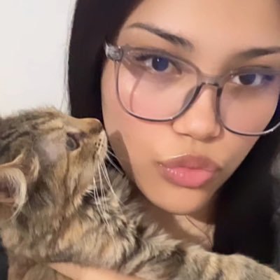 En twitter porque las lindas también sufren
