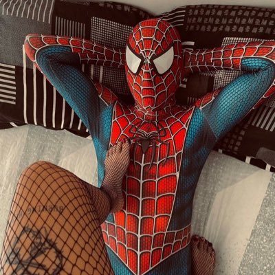 ghost__972's profile picture. « Nous sommes ce que nous choisissons d’être »🫡