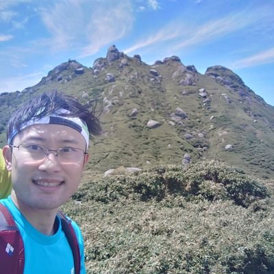 自他ともに認める最強の雨男🌧️
とても意識の低い山登りをダラダラとやってます🫠好きな山は宮之浦岳⛰️
百名山を生きている内に登っておきたい→60座
猫とゲームのポスト多め🐈️リプ返し忘れがち
極稀にオフ会企画したりしてます🥸