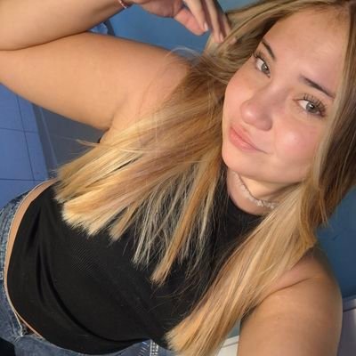 ig: @monsalvesanaa