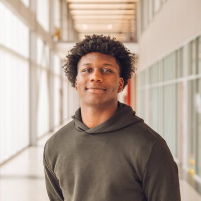 6’4 230lbs defensive specialist, academic weapon, part time wrestler, part time cook. 3.7gpa. Any book suggestions?!?