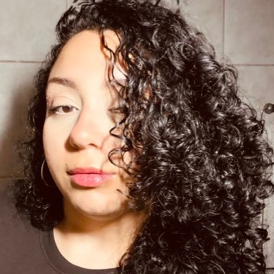 abruxasandra's profile picture. a rainha de paus me define | cartomante e magista 🔮