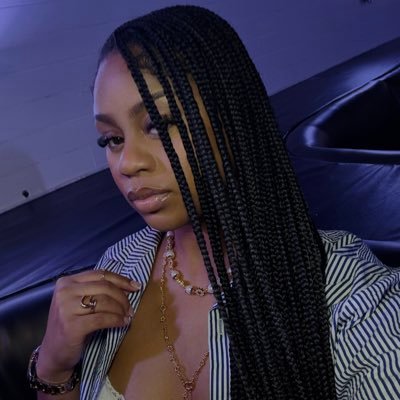 crownkiaaa's profile picture. 