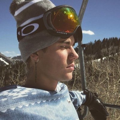 sssmmm_0301's profile picture. meme