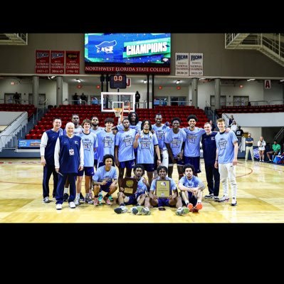 Follower of Jesus ✝️ Assistant Men’s Basketball Coach at the University of West Florida