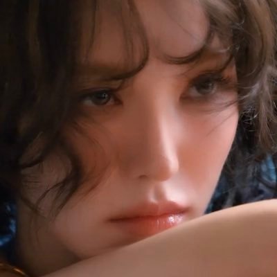 you’re my favorite part of everyday. among the shades of blue my favorite hue is you 🩵 @wendy_offcl