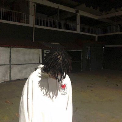 KarenGo76416405's profile picture. 