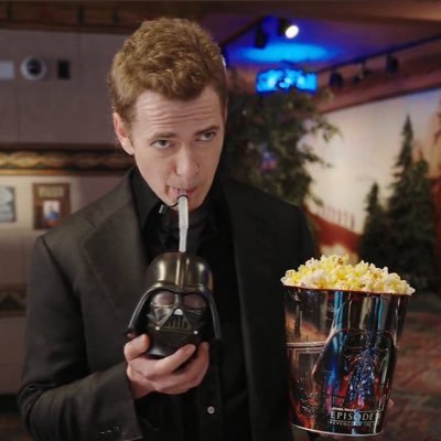 dazednoceans's profile picture. bad movie fan || she/hers || 26