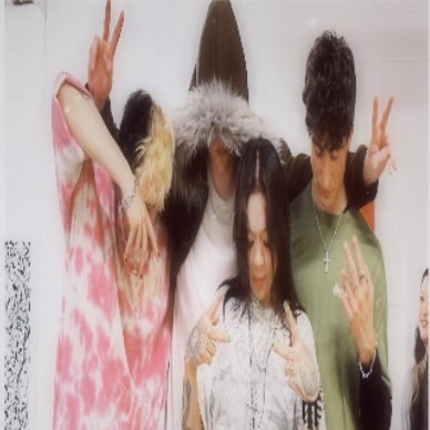 arr_eeh's profile picture. going to live forever