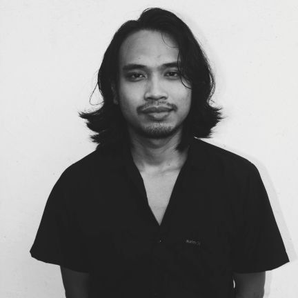 Syahwallll's profile picture. Human rights scholar (in the-making), haunted by surplus jouissance.