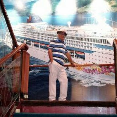 PeterM43949's profile picture. 