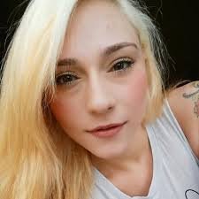 skullguy123's profile picture. 