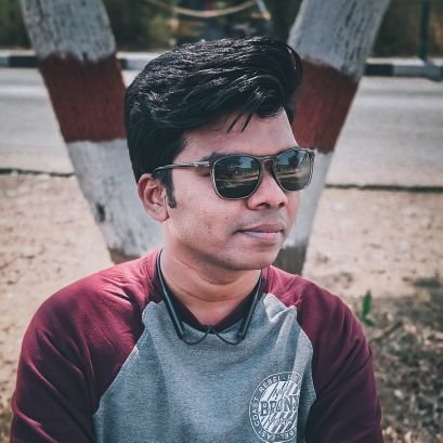 Vdushak_'s profile picture. Sharing stories of resilience, personal growth tips, and AI productivity hacks. Inspiring hope and connection.