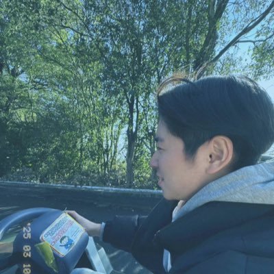 SES_Suzuuuki's profile picture. 都内や北関東を中心にSES営業をしています！！同業者様のフォロー大歓迎です！要員・案件・情報交換等はリプライもしくはDMへお願いします🙇 / 趣味→読書、野球観戦、お笑い鑑賞🥸 #SES営業 #SES #IT