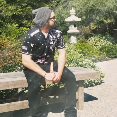 Magic: The Gathering & Apex Legends ワールウィンドです
日本語勉強してる
https://t.co/K9cZRjTckZ
https://t.co/WOYv2lVcHI