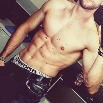 BlondDesire | 6’4” Blond Cis Male
Sensual, sculpted, and unapologetic. Unveiling desire Sensual, sculpted, unapologetic. Solo play, toys, anal artistry on JFF.