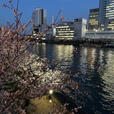 02(22)関西の大学院生🔬🚹 /27卒/髭男(BROTHERS・SBY🎹) / TOMOO / YOASOBI(CLUB夜遊) / aiko / レトロリロン/いきものがかり/ sumika /リョクシャカ/ Vaundy /ゆずetc... 息を吐くように呟きます サブ垢 @b_side_takahige