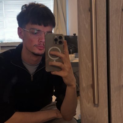 • FPS player/streamer🔱•COO & Co-Founder of @TeamEtiquette•