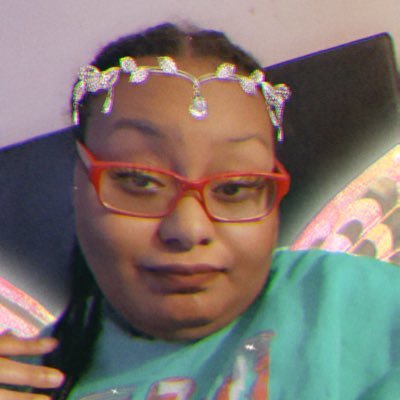 glowgirl10002's profile picture. 