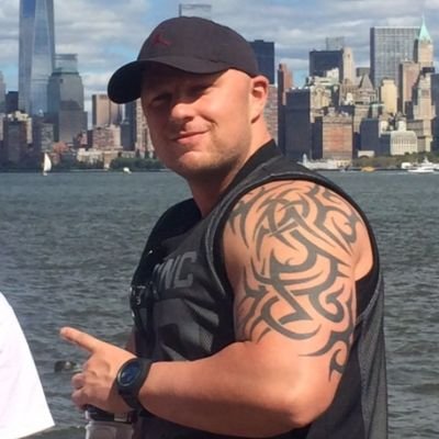 maccabruno's profile picture. Leeds united ,
golf,
dumbbells and doughnuts