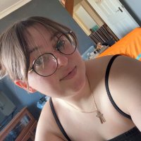 becky • (@beckyhowlett01) Twitter profile photo