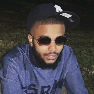 I Barley Tweet Them Hoes Just Follow.. #DeathBeforeDishonor #LoyaltyBeforeRoyalty #AllahuAkbar…