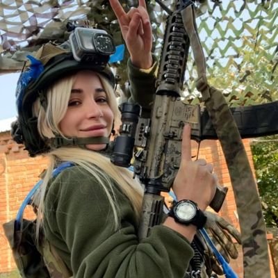 Proud Ukrainian volunteer fighting for my country's freedom & democracy. Standing strong against aggression & defending our future. #UkraineStrong #Volunte 🇺🇦