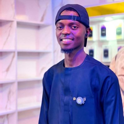crypto enthusiast airdrop hunter, holder and a trader also a web3job seeker📊💹 My DM is open for any kinda business talks❤️