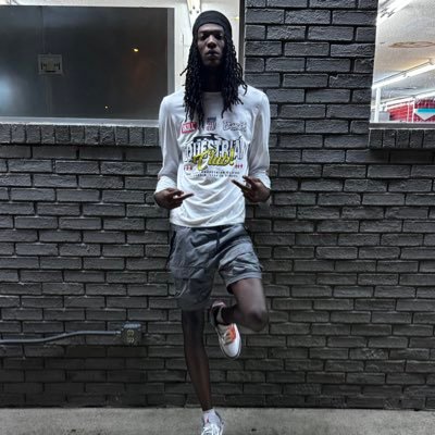 insta:Keemdg_ • https://t.co/w4KdPq6WN3 • R.i.p mama • LL sol & zaye Tap in gang ^^
