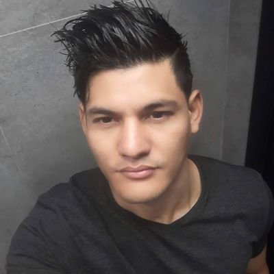 Heliojsh's profile picture. 