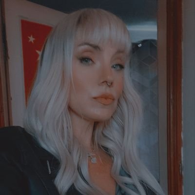 Mumsiville resident rep🍊
DA-4261-8476-054
#ACNH cosplayer
IRL mum of @zebitjr
internet mom of @scrubby_69,
Internet mum,
proud darren🍍Planet Booty🍑