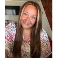 Liz Warren (@liz_warren14) 's Twitter Profile