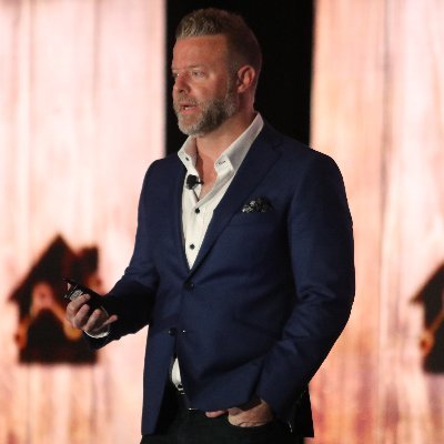 Helping Sales Teams 10X Results | Warrior Selling™ Creator | Transformed 1000s of Teams | Author & Speaker | Mindset & Leadership Expert