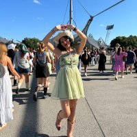 Luna Yin (Taylor’s Version) (From the Vault) (@lunayin13_) 's Twitter Profile