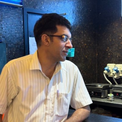 StarCity1962776's profile picture. Trading Analyst from last decade