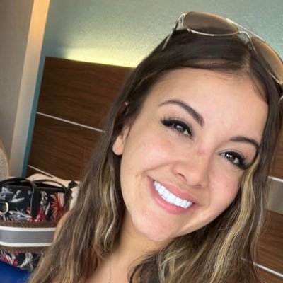 anouk9loem's profile picture. 