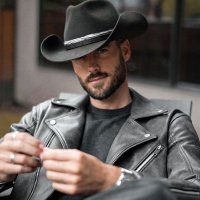 Christian Jenson (@_darkerthangrey) 's Twitter Profile